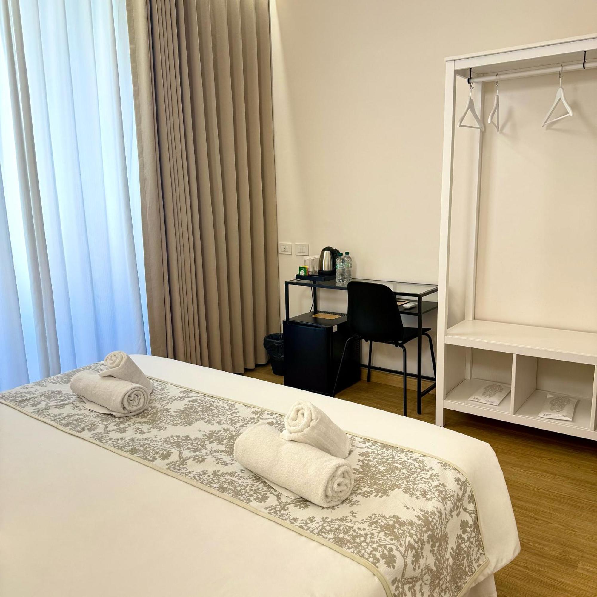 May Home Guest House Rom Exteriör bild